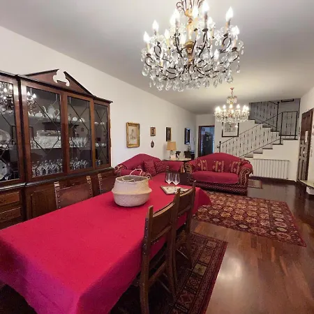 Aurora Apartment
